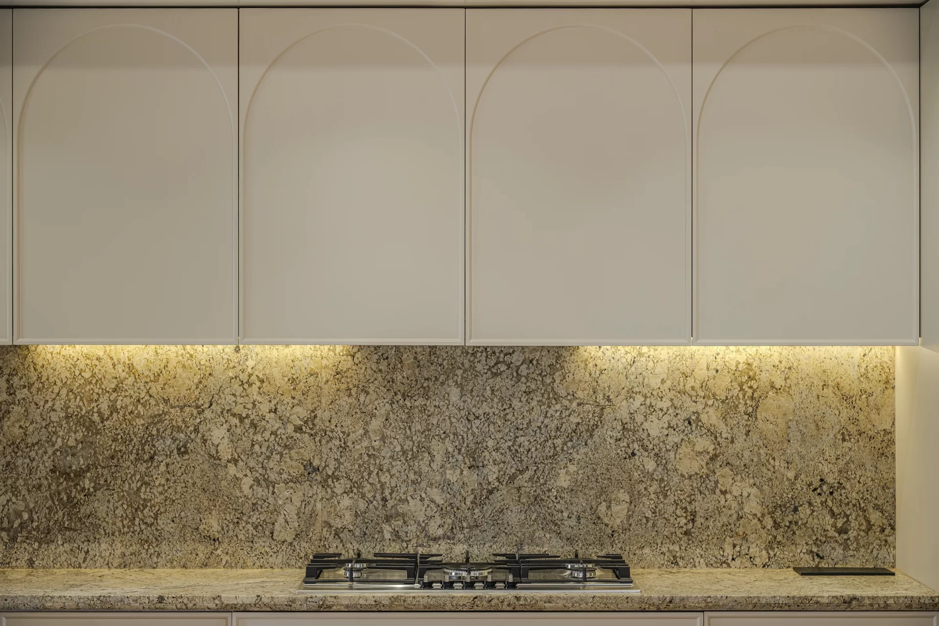 Akhaghi Residential warm minimalism